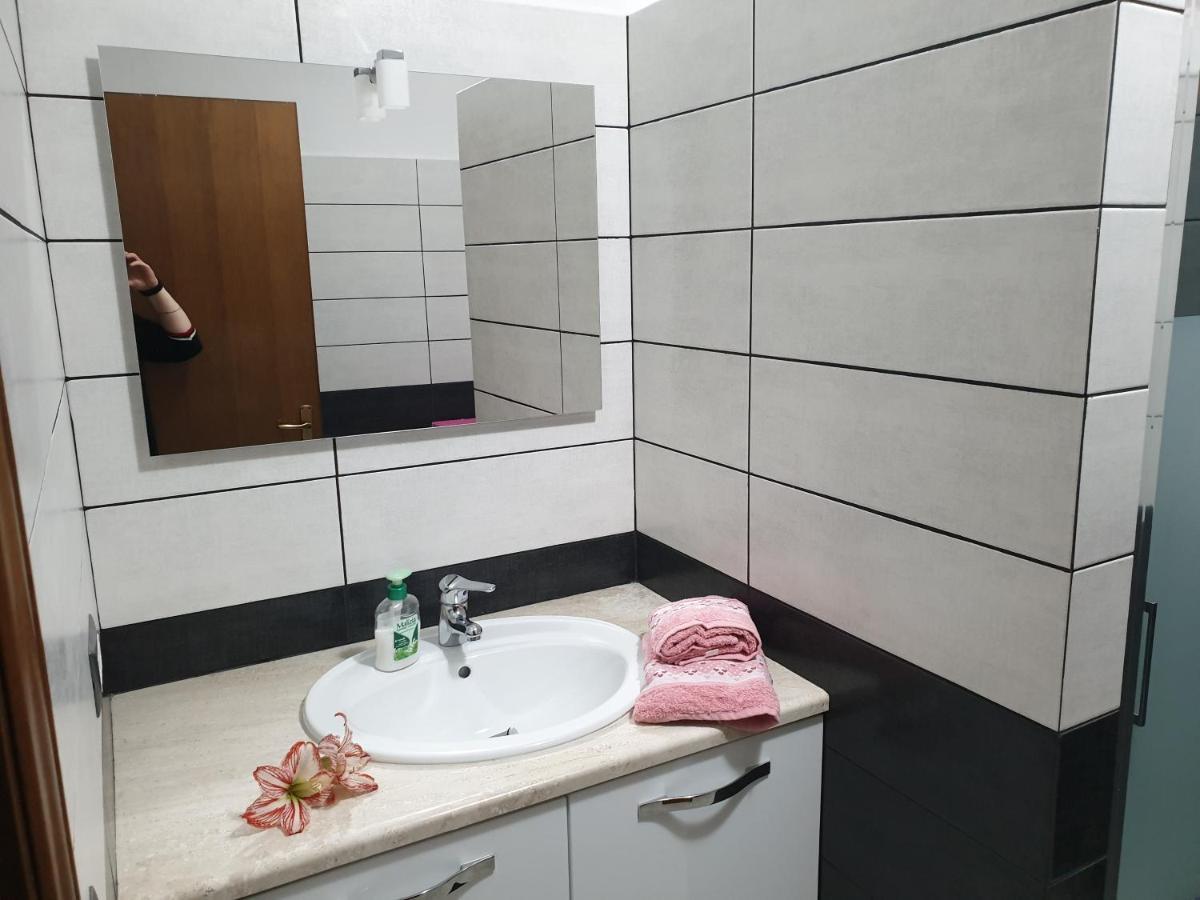 Sperry'S House Porto Torres Apartment Bagian luar foto